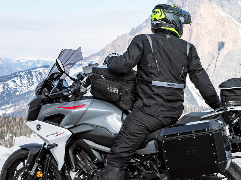SOFT BAGS for motorcycles and scooters - Givi