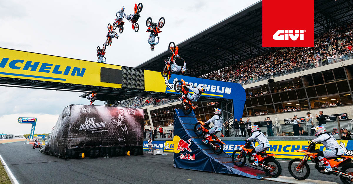GIVI+al+fianco+di+Luc+Ackermann+nel+suo+14%C2%B0+record+mondiale+a+Le+Mans