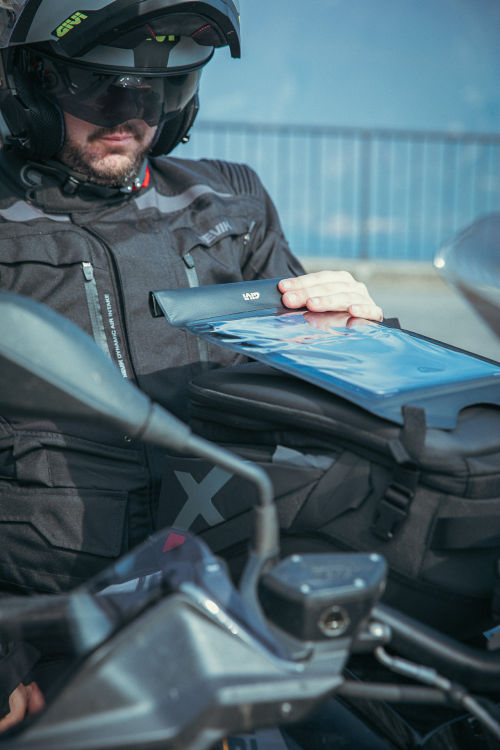Givi X-Line: borse morbide per ogni tipologia di moto - RoadBook